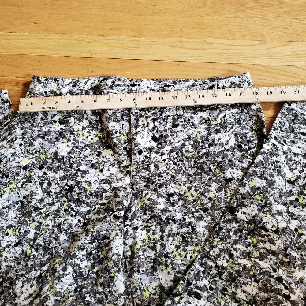 Simply Vera Vera Wang Abstract Splatter Print Slim Pants Black White Lime 14 - Picture 4 of 11